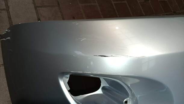 Foto: STOSSFÄNGER / STOßSTANGE VORNE eines Ford Focus Viva X