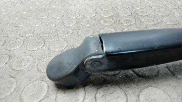 Foto: SCHEIBENWISCHERARM HINTEN eines Ford Focus Trendline