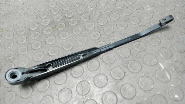 Foto: SCHEIBENWISCHERARM HINTEN eines Ford Focus Trendline