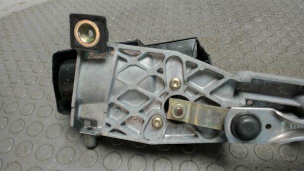 Foto: SCHEIBENWISCHERMOTOR VORNE eines Ford Focus Viva X