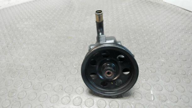 Foto: PUMPE SERVOLENKUNG eines Ford Focus Viva X