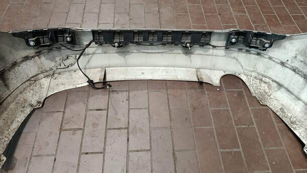 Foto: STOSSFÄNGER / STOßSTANGE HINTEN eines Mercedes-Benz C 200 CDI DPF Viva X