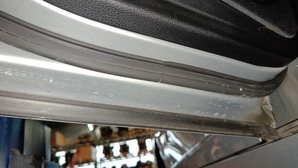 Foto: TÜR HINTEN LINKS eines Mercedes-Benz C 200 CDI DPF Viva X