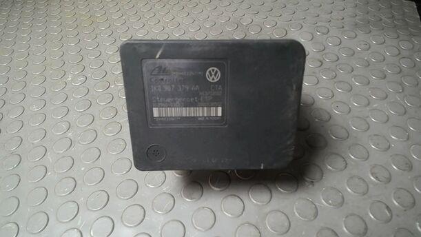 Foto: HAUPTBREMSAGGREGAT ABS eines VW Touran 2.0 TDI Viva X