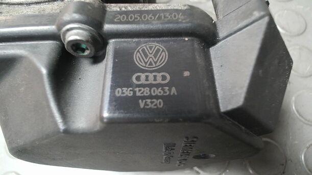 Foto: DROSSELKLAPPENSTUTZEN/ DROSSELKLAPPE eines VW Touran 2.0 TDI Viva X