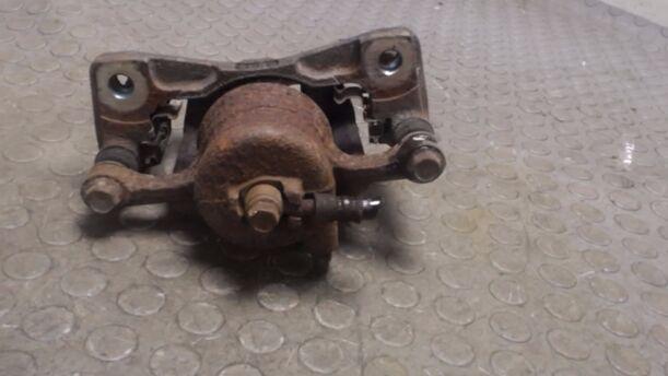 Foto: BBREMSSATTEL VORN LINKS eines Chevrolet Kalos 1.4 16V Liftback