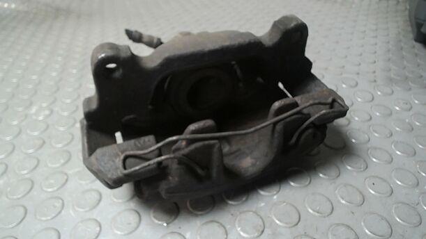 Foto: BREMSSATTEL VORN LINKS ( ATE ) eines VW Touran 2.0 TDI Liftback