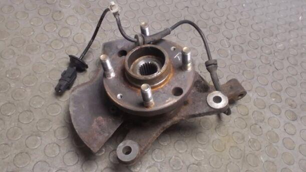 Foto: ACHSSCHENKEL VORN RECHTS eines Chevrolet Kalos 1.4 16V Liftback