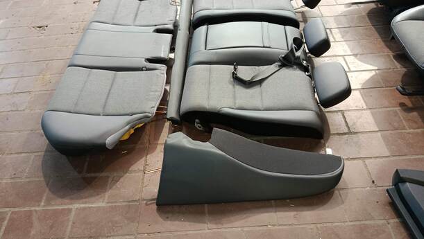Foto: SITZE / INNENAUSSTATTUNG eines Mercedes-Benz C 200 CDI DPF Liftback