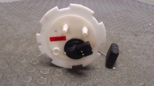 Foto: KRAFTSTOFFPUMPE eines Chevrolet Kalos 1.4 16V Liftback