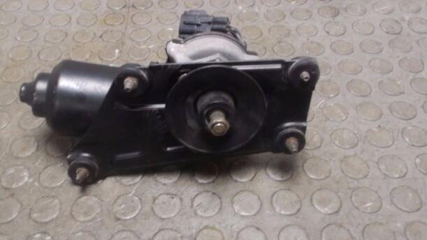 Foto: SCHEIBENWISCHERMOTOR VORN eines Chevrolet Kalos 1.4 16V Liftback