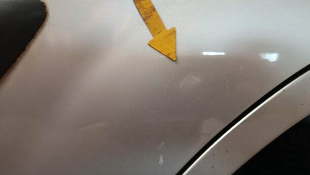 Foto: TÜR HINTEN LINKS eines Ford Fiesta 1.4