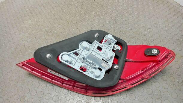Foto: HECKLEUCHTE / RÜCKLICHT LINKS ( AVANTGARDE ) eines Mercedes-Benz C 200 CDI DPF GLXi