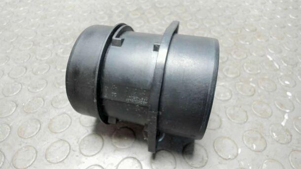Foto: LUFTMASSENMESSER eines Mercedes-Benz C 200 CDI DPF GLXi