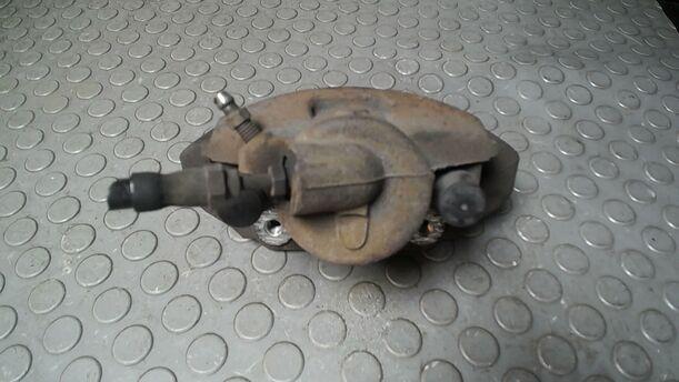 Foto: BREMSSATTEL VORN LINKS eines Ford Fiesta 1.4 GLXi