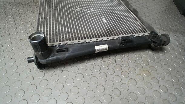 Foto: KÜHLER eines Ford Fiesta 1.4 SX