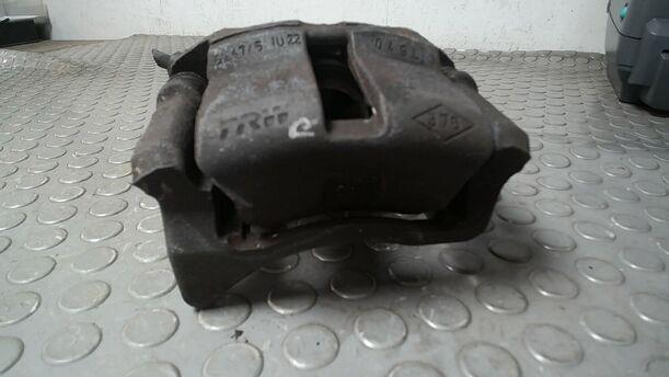 Foto: BREMSSATTEL VORN RECHTS ( TRW ) eines Renault Twingo 1.2 16V SX