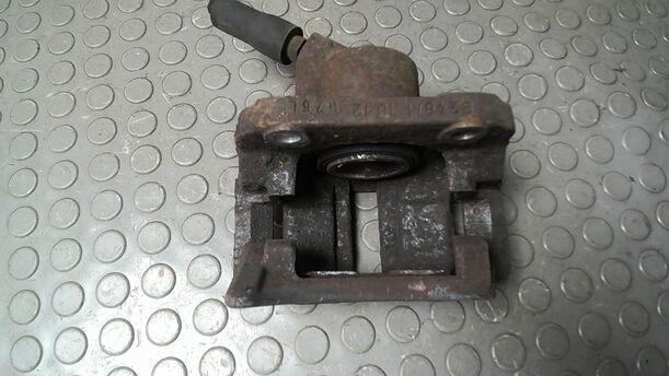 Foto: BREMSSATTEL VORN LINKS ( TRW ) eines Renault Twingo 1.2 16V SX