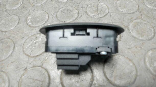 Foto: SCHALTER HECKDECKEL eines Mercedes-Benz C 200 CDI DPF SX