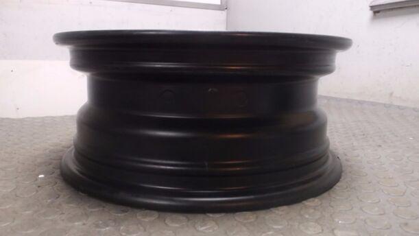 Foto: STAHLFELGE 5,5X14 ET 47,5 (UNBENUTZT) eines Ford Fiesta 1.4 GL