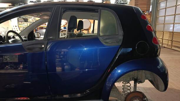 Foto: TÜR HINTEN LINKS eines Smart smart forfour GL