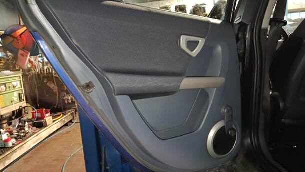 Foto: TÜR HINTEN LINKS eines Smart smart forfour GL