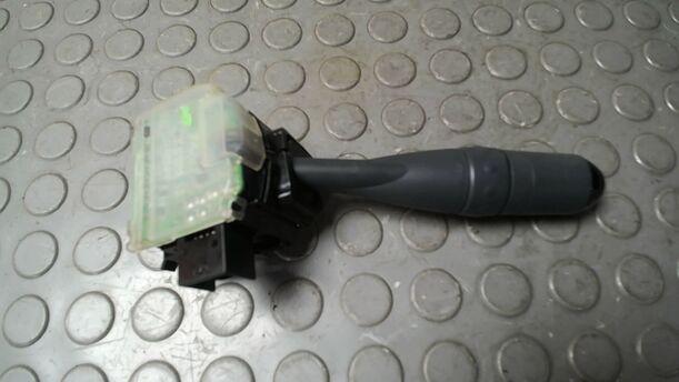Foto: BLINKSCHALTER/ KOMBISCHALTER eines Smart smart forfour GL