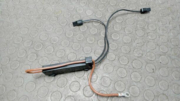 Foto: SPERRKREIS C SÄULE LINKS eines Mercedes-Benz C 200 CDI DPF Ghia