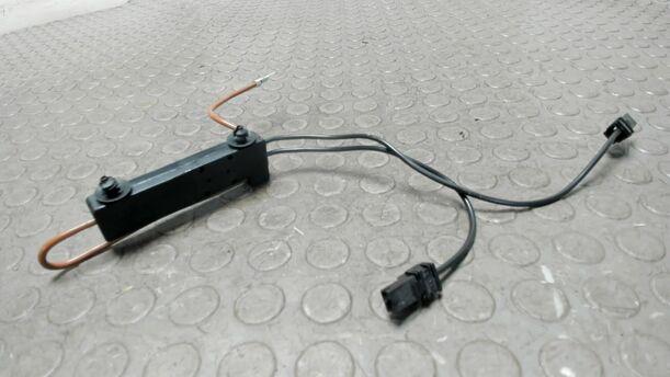 Foto: SPERRKREIS C SÄULE LINKS eines Mercedes-Benz C 200 CDI DPF Ghia