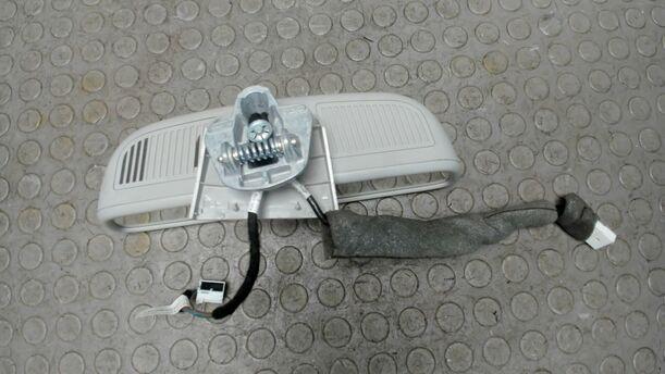 Foto: INNENSPIEGEL ( AUTOMATISCH ABBLENDEN ) eines Mercedes-Benz C 200 CDI DPF GLS