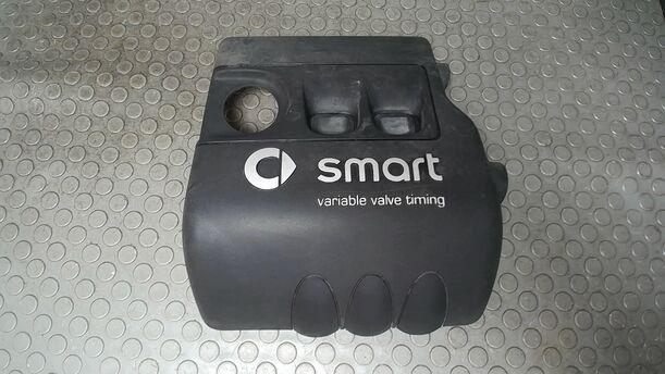 Foto: MOTORABDECKUNG/ MOTORVERSCHAHLUNG eines Smart smart forfour GLS