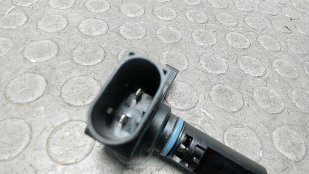 Foto: KRAFTSTOFFERWÄRMER / HEIZELEMENT eines Mercedes-Benz C 200 CDI DPF GLS