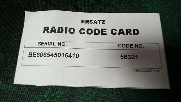 Foto: CD RADIO ( MIT RADIOCODE ) eines Smart smart forfour GLS