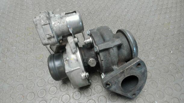 Foto: TURBOLADER eines Mercedes-Benz C 200 CDI DPF GLS