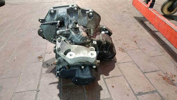 Foto: SCHALTGETRIEBE F13 4,18 eines Opel Corsa 1.4 16V GLS