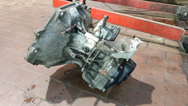 Foto: SCHALTGETRIEBE F13 4,18 eines Opel Corsa 1.4 16V GLS