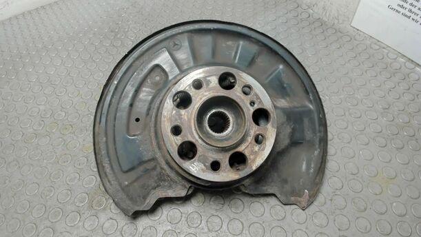 Foto: ACHSSCHENKEL HINTEN LINKS eines Mercedes-Benz C 200 CDI DPF GLS