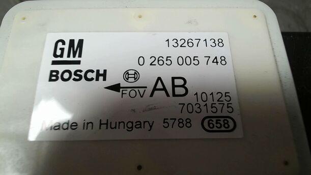Foto: QUERBESCHLEUNIGUNGSSENSOR / DREHRATENSENSOR eines Opel Corsa 1.4 16V