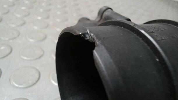 Foto: LUFTMASSENMESSER eines Opel Corsa 1.4 16V