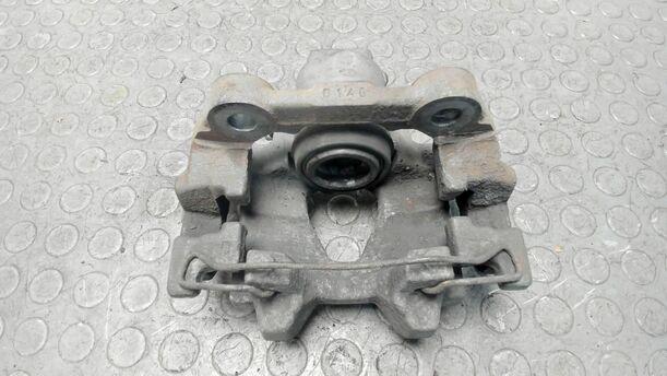Foto: BREMSSATTEL HINTEN RECHTS eines Mercedes-Benz C 200 CDI DPF