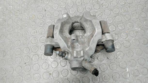 Foto: BREMSSATTEL HINTEN RECHTS eines Mercedes-Benz C 200 CDI DPF