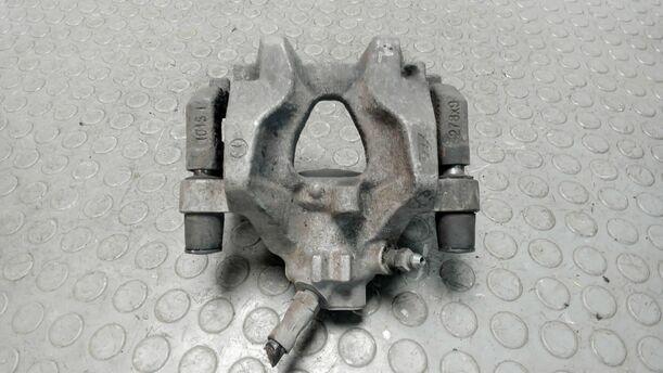 Foto: BREMSSATTEL HINTEN LINKS eines Mercedes-Benz C 200 CDI DPF
