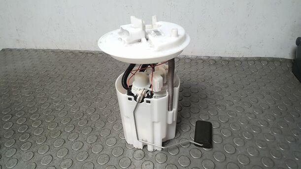 Foto: KRAFTSTOFFPUMPE eines Opel Corsa 1.4 16V