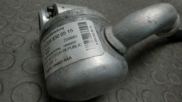 Foto: KLIMALEITUNG / KLIMASCHLAUCH eines Mercedes-Benz C 200 CDI DPF