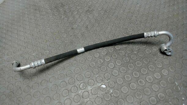 Foto: KLIMALIETUNG / KLIMASCHLAUCH eines Mercedes-Benz C 200 CDI DPF