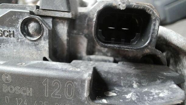 Foto: LICHTMASCHINE ( 120 A ) eines Opel Corsa 1.4 16V