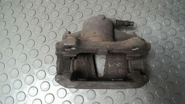 Foto: BREMSSATTEL VORN RECHTS ( BOSCH ) eines Opel Corsa 1.4 16V Cup