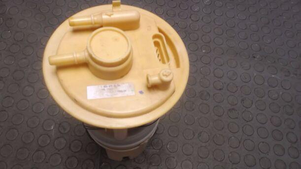 Foto: KRAFTSTOFFPUMPE eines Smart smart forfour Cup
