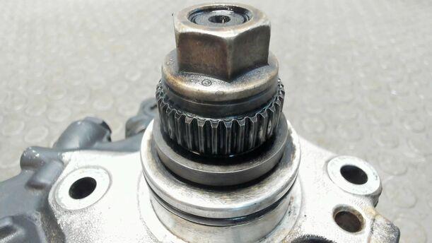 Foto: DIESELHOCHDRUCKPUMPE eines Mercedes-Benz C 200 CDI DPF Cup