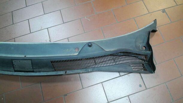 Foto: WINDLAUF/ WASSERABWEISER eines Opel Corsa 1.4 16V Cup